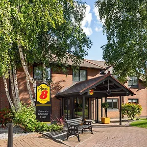 Super 8 By Wyndham East Hotel